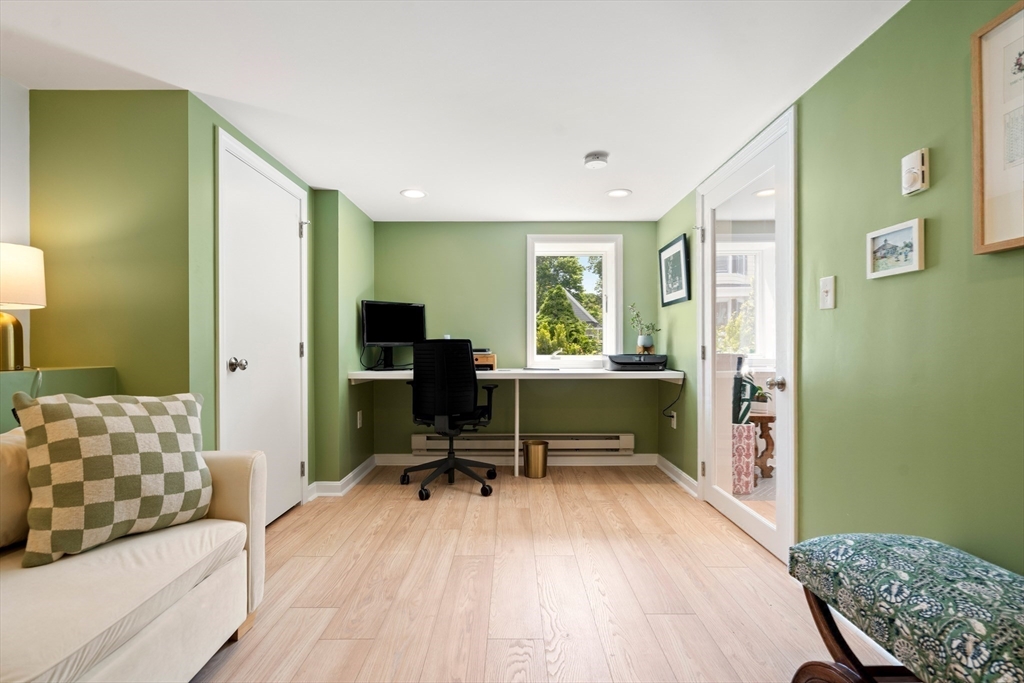 45 Evans Road Marblehead, MA 01945 - Photo 16 of 41 Gallery Image 16