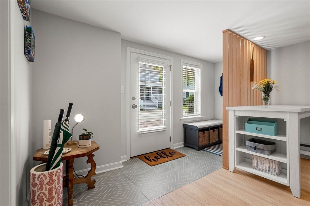 45 Evans Road Marblehead, MA 01945 - Photo 10 of 41 Gallery Image 10
