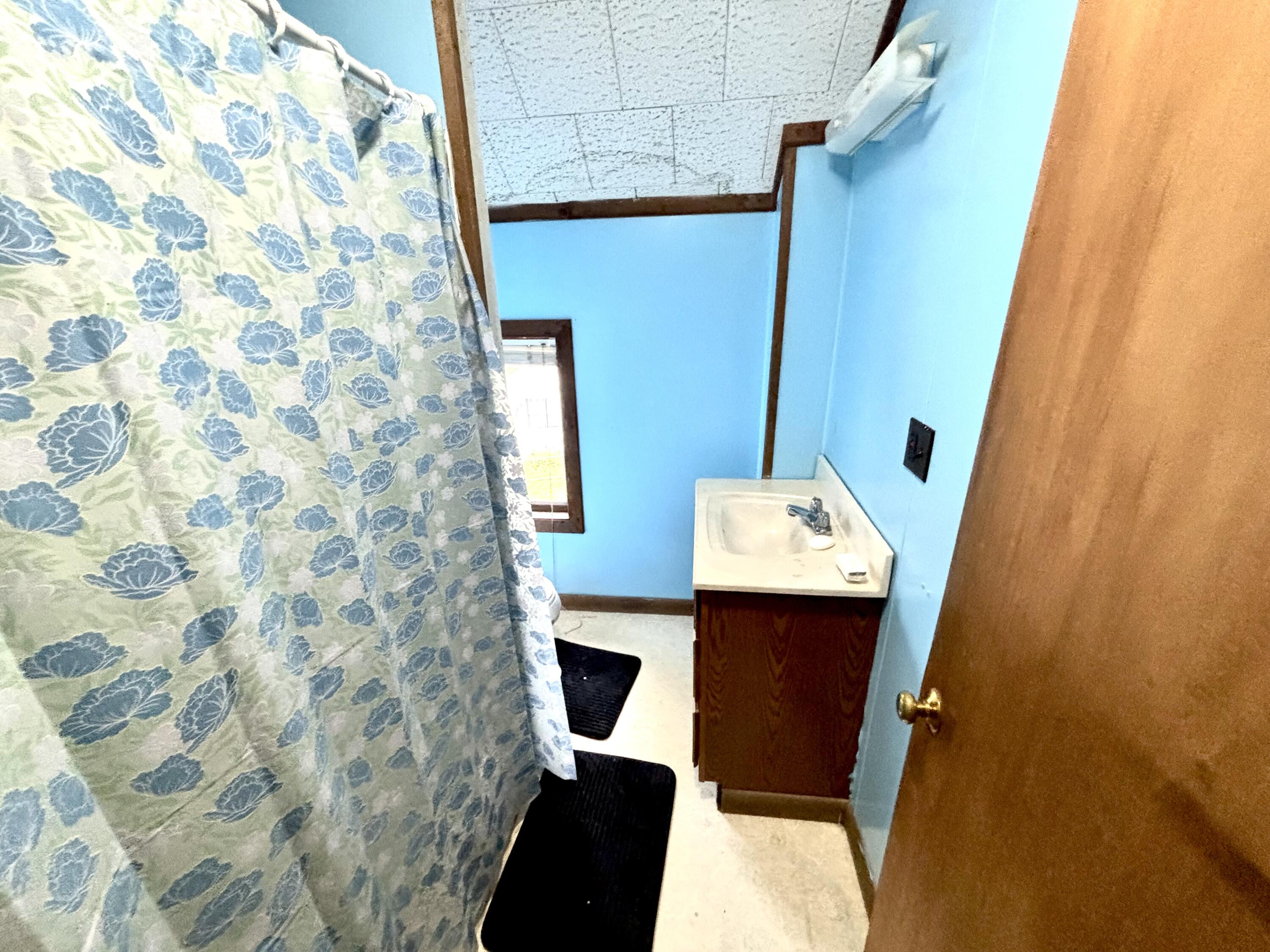 85 School Street Millinocket, ME 04462 - Photo 17 of 25