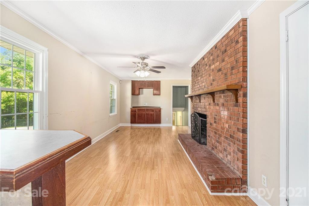 422 China Grove Road Kannapolis, NC 28083 - Photo 8 of 17 Gallery Image 8