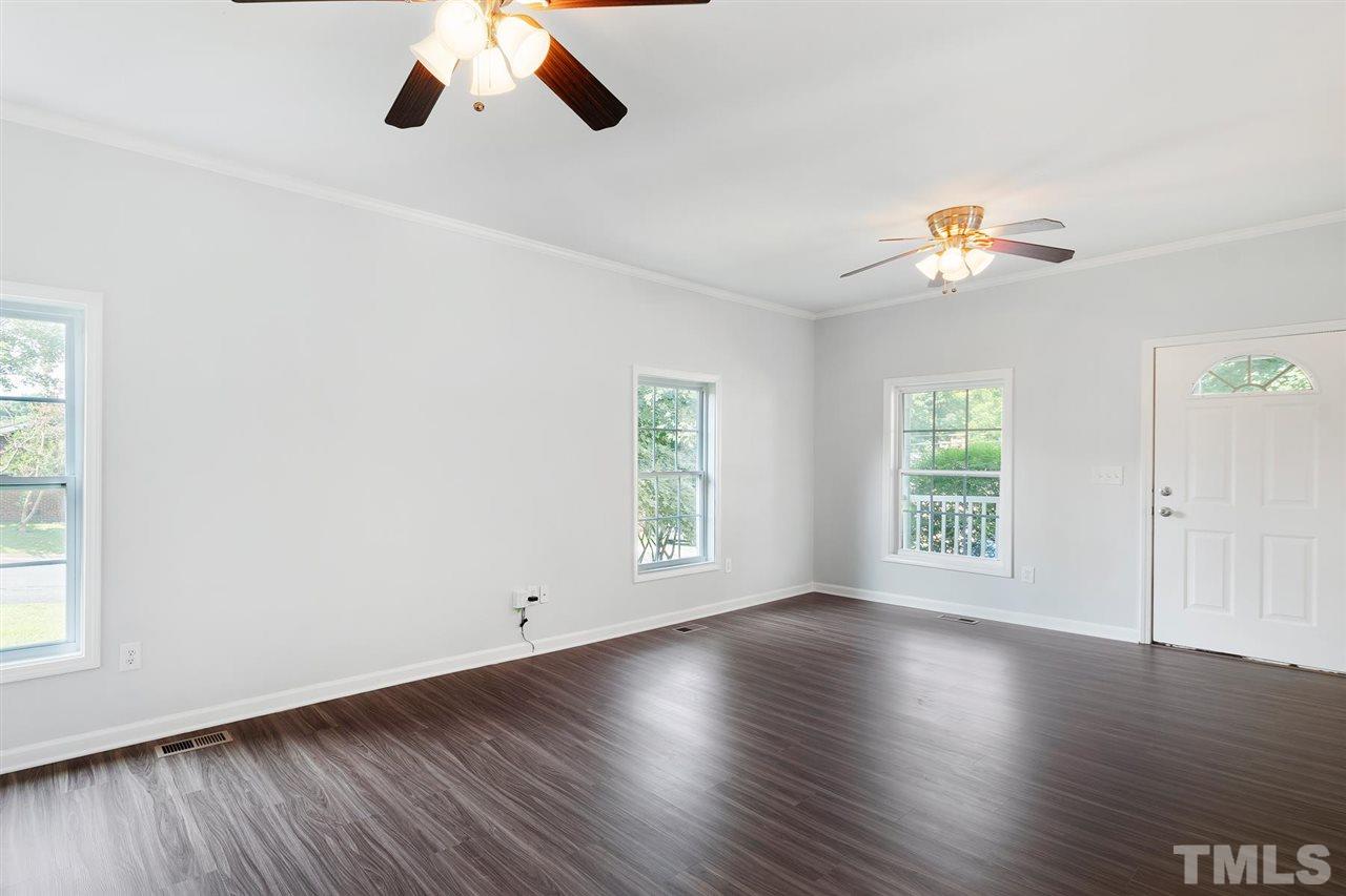 1031 Rosedale Avenue Durham, NC 27707 - Photo 17 of 29 Gallery Image 17