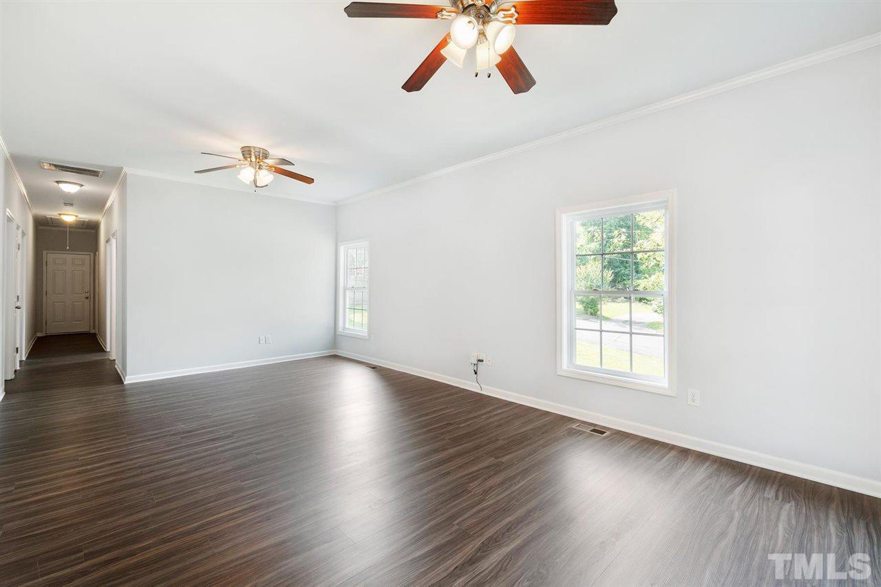 1031 Rosedale Avenue Durham, NC 27707 - Photo 18 of 29 Gallery Image 18