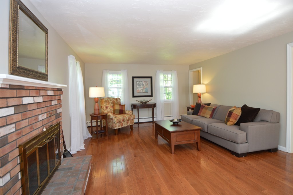 84 Ridge Street Millis, MA 02054 - Photo 5 of 30 Gallery Image 5