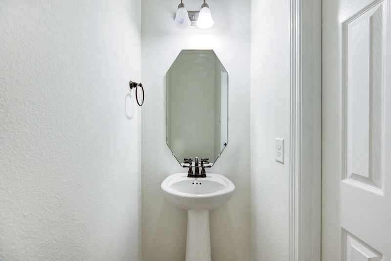 9210 Monarch Mist Lane Houston, TX 77070 - Photo 11 of 48