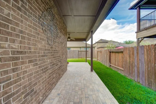 $2,750 | 9210 Monarch Mist Lane, Houston, TX 77070