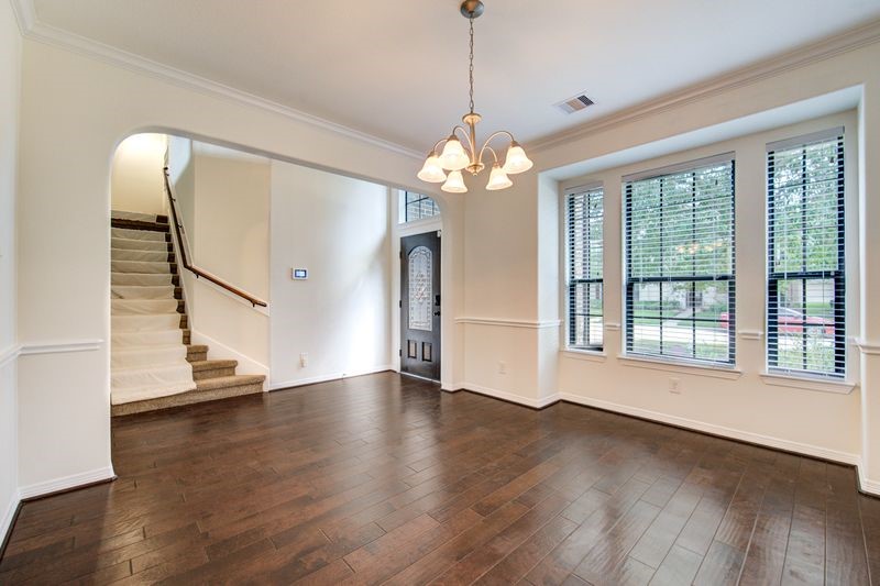 9210 Monarch Mist Lane Houston, TX 77070 - Photo 9 of 48