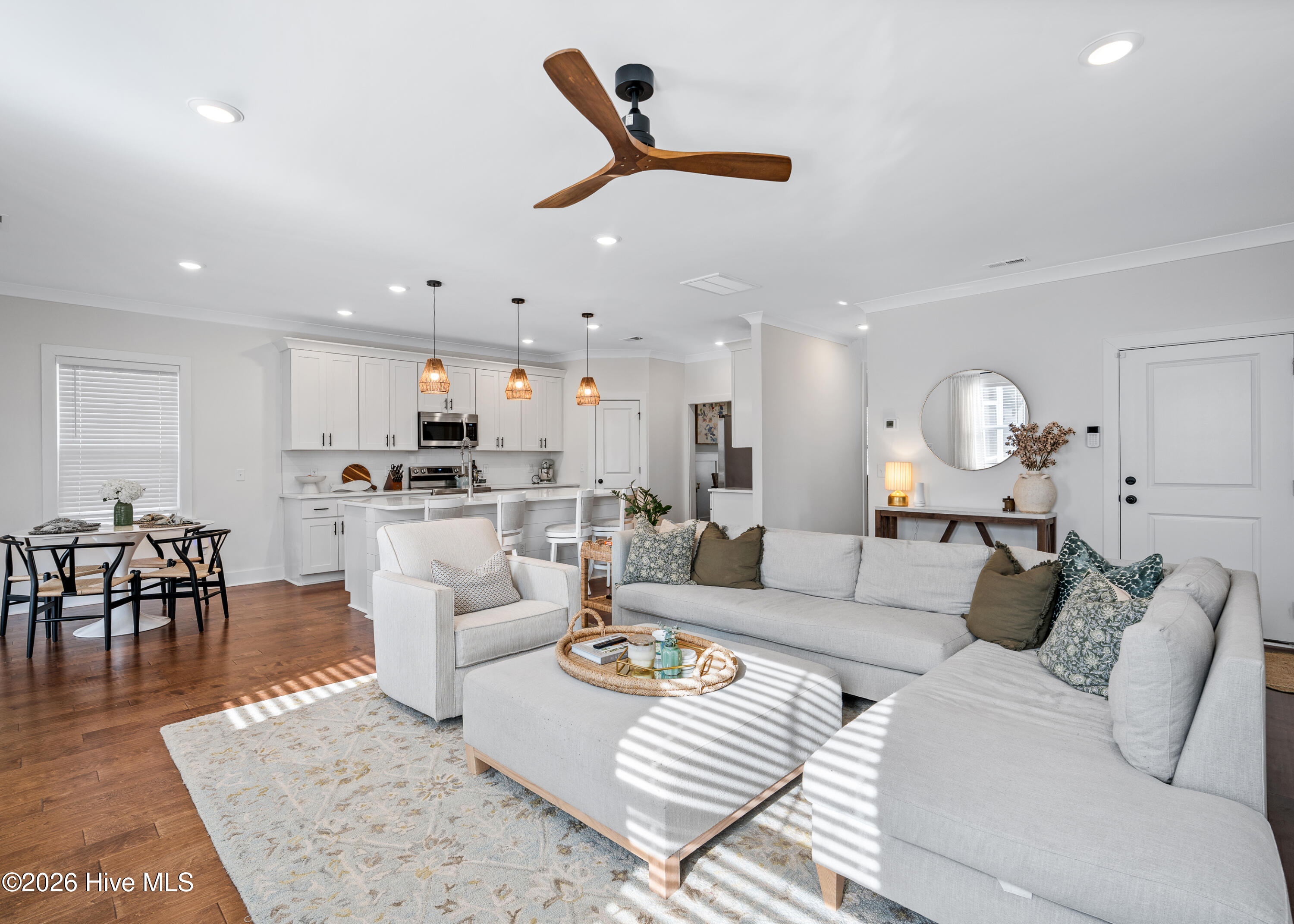 6132 Bailey Buck Road Wilmington, NC 28409 - Photo 6 of 49 Living Room