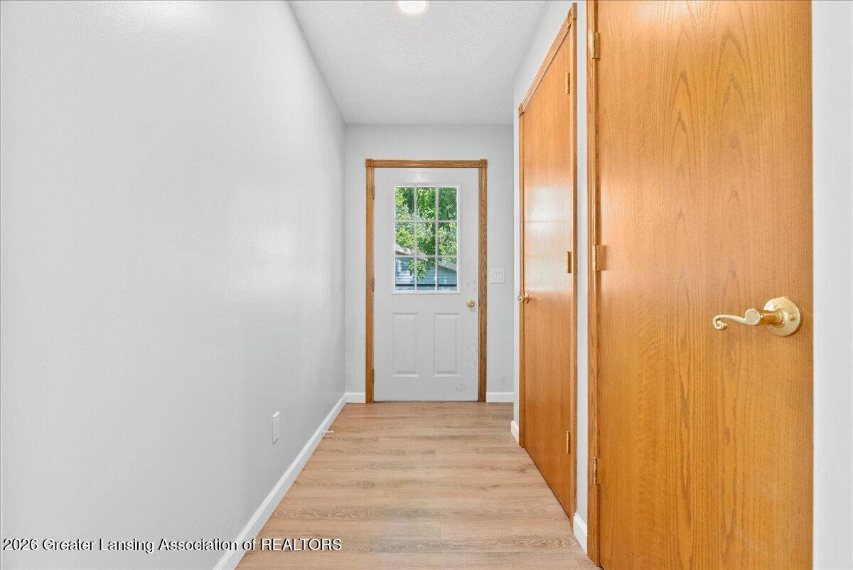 1281 East Walker Road St. Johns, MI 48879 - Photo 15 of 45 15-Media Jett - 08