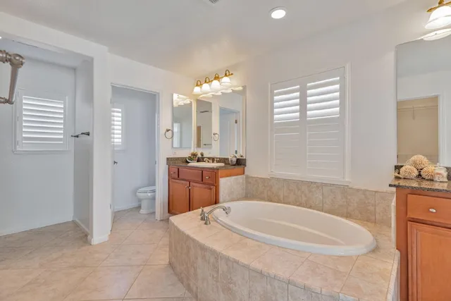 $960,000 | 202 West Fauna Avenue, Mountain House, CA 95391