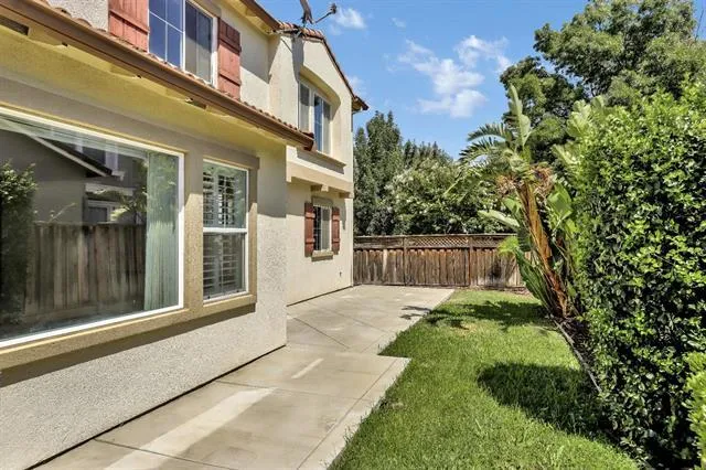 $960,000 | 202 West Fauna Avenue, Mountain House, CA 95391