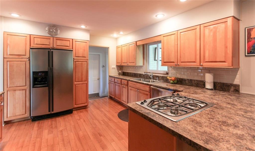 6350 Bramshaw Road Indianapolis, IN 46220 - Photo 8 of 24