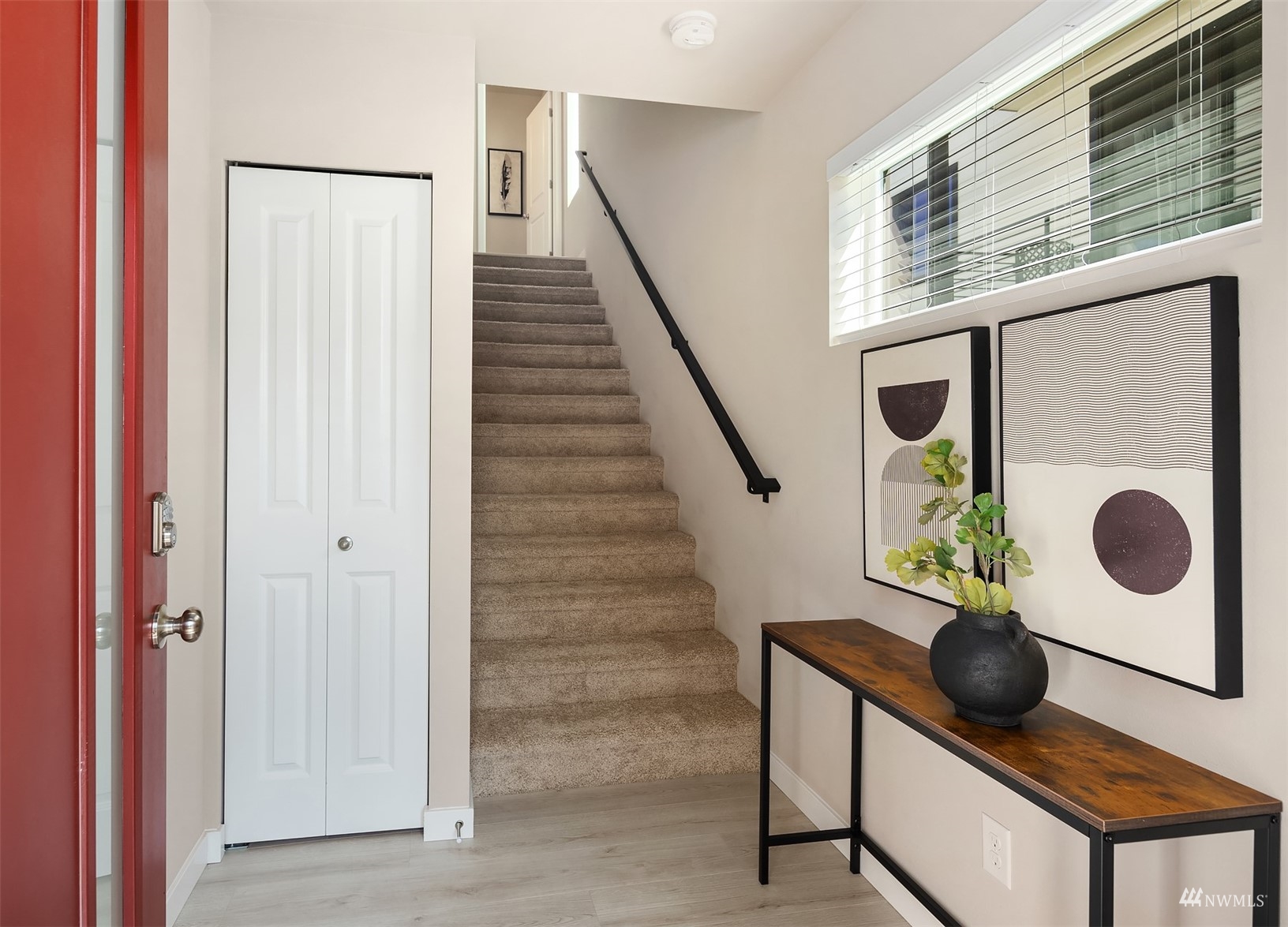 729 112th Street Southwest, Unit D3 Everett, WA 98204 - Photo 3 of 25