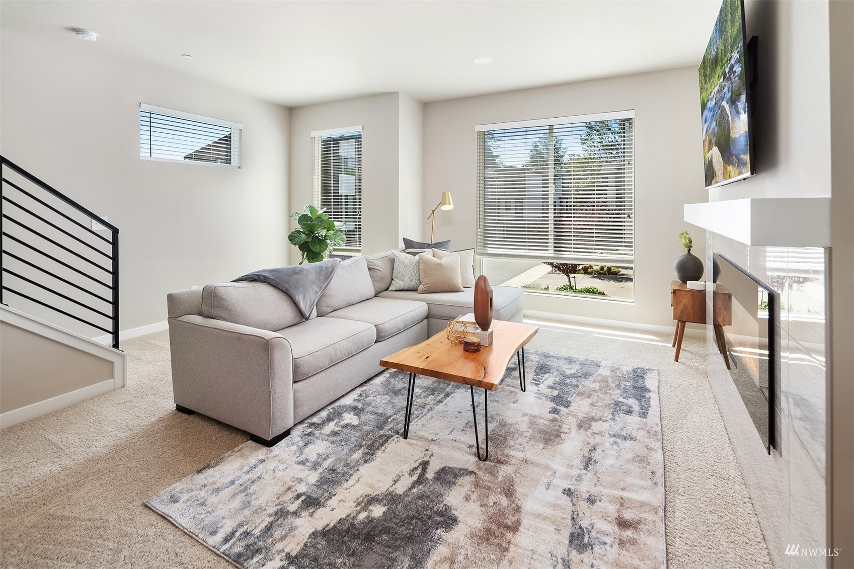 729 112th Street Southwest, Unit D3 Everett, WA 98204 - Photo 5 of 25