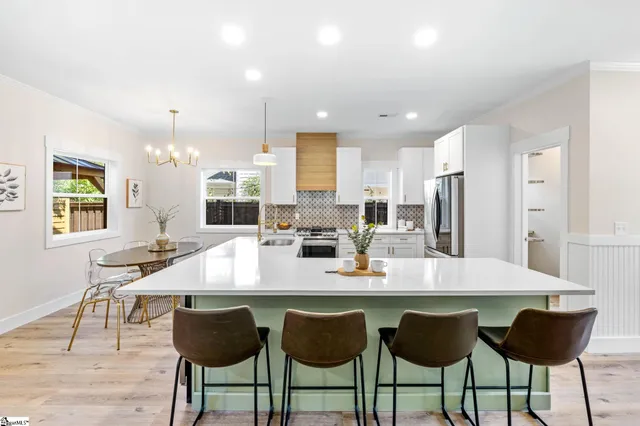 $719,000 | 5 Winn Street, Greenville, SC 29601