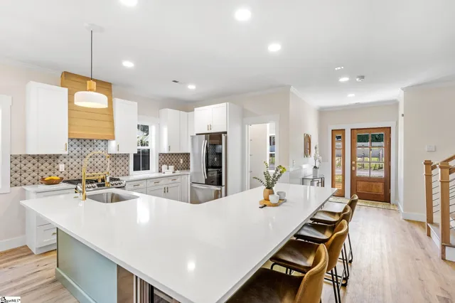 $719,000 | 5 Winn Street, Greenville, SC 29601