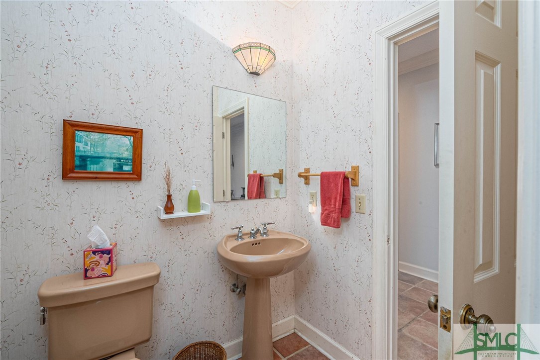 29 Delegal Road Savannah, GA 31411 - Photo 22 of 46 Powder Room