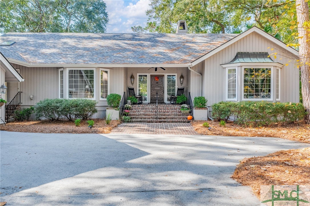 29 Delegal Road Savannah, GA 31411 - Photo 5 of 46