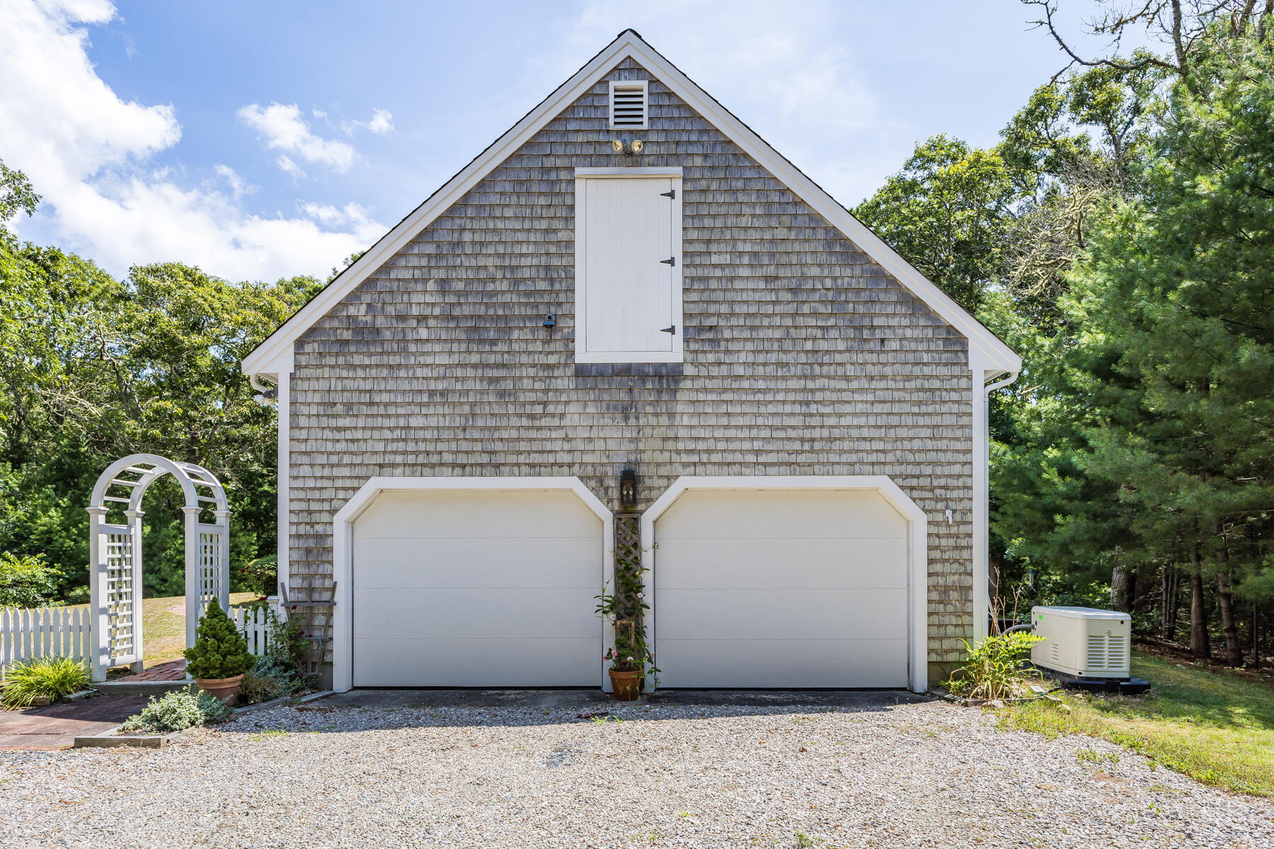 17 Cres Ridge Way Orleans, MA 02653 - Photo 34 of 40 a view of a small house