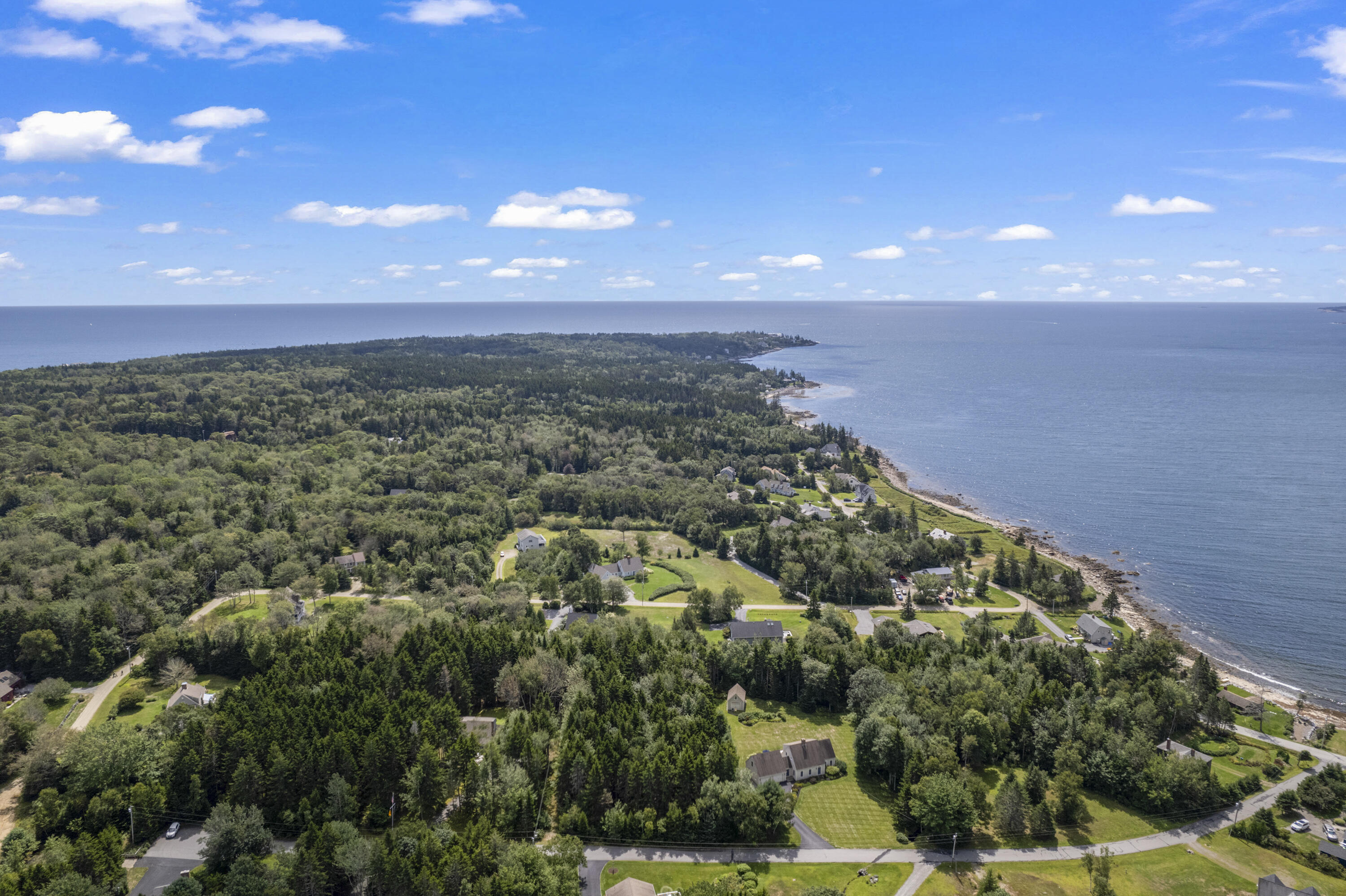 27 Tispaquin Trail New Harbor, ME 04554 - Photo 11 of 18 27 Tispaquin Trail_108