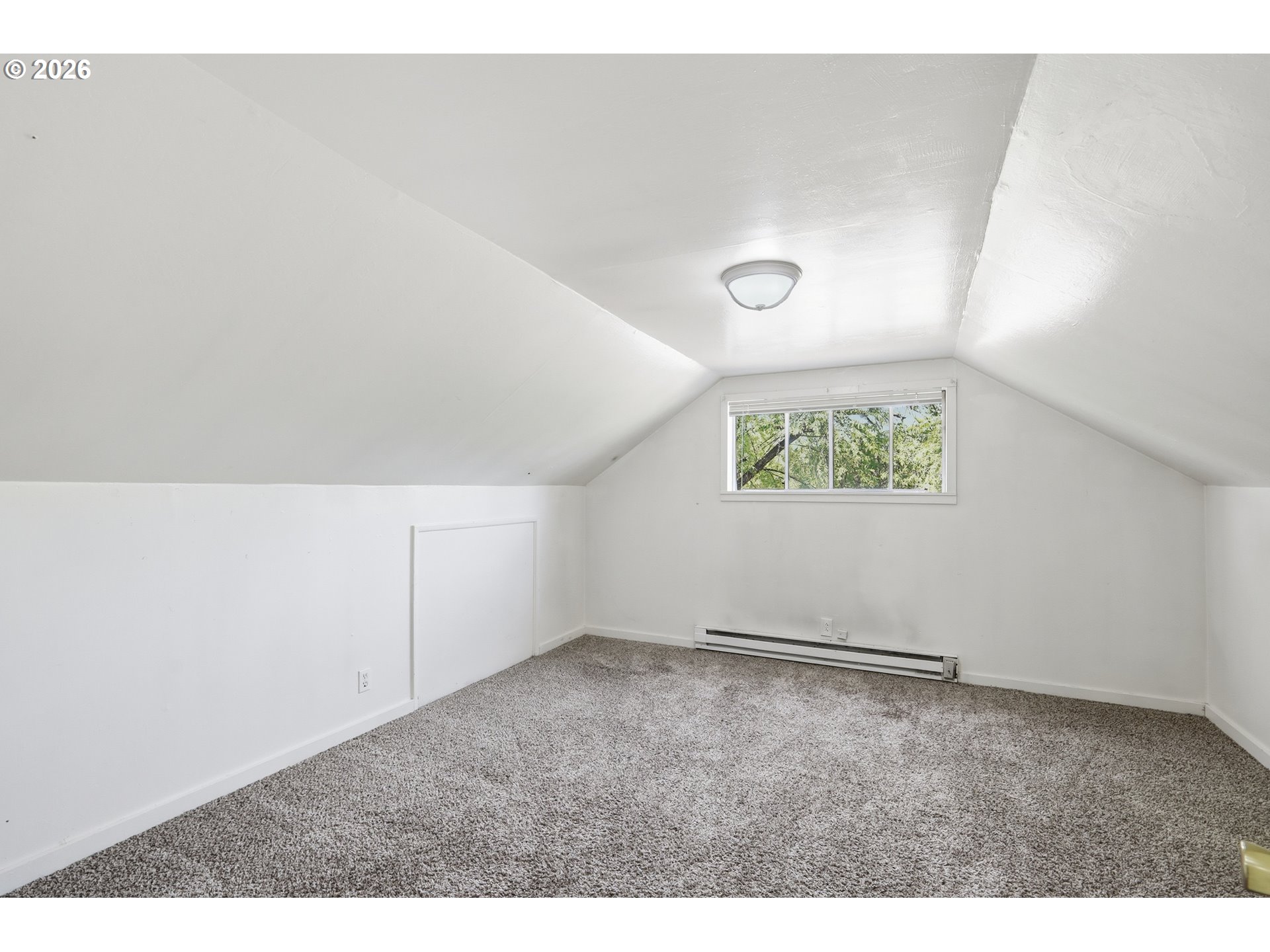 2189 Hilyard Street Eugene, OR 97405 - Photo 28 of 39 a view of an empty room