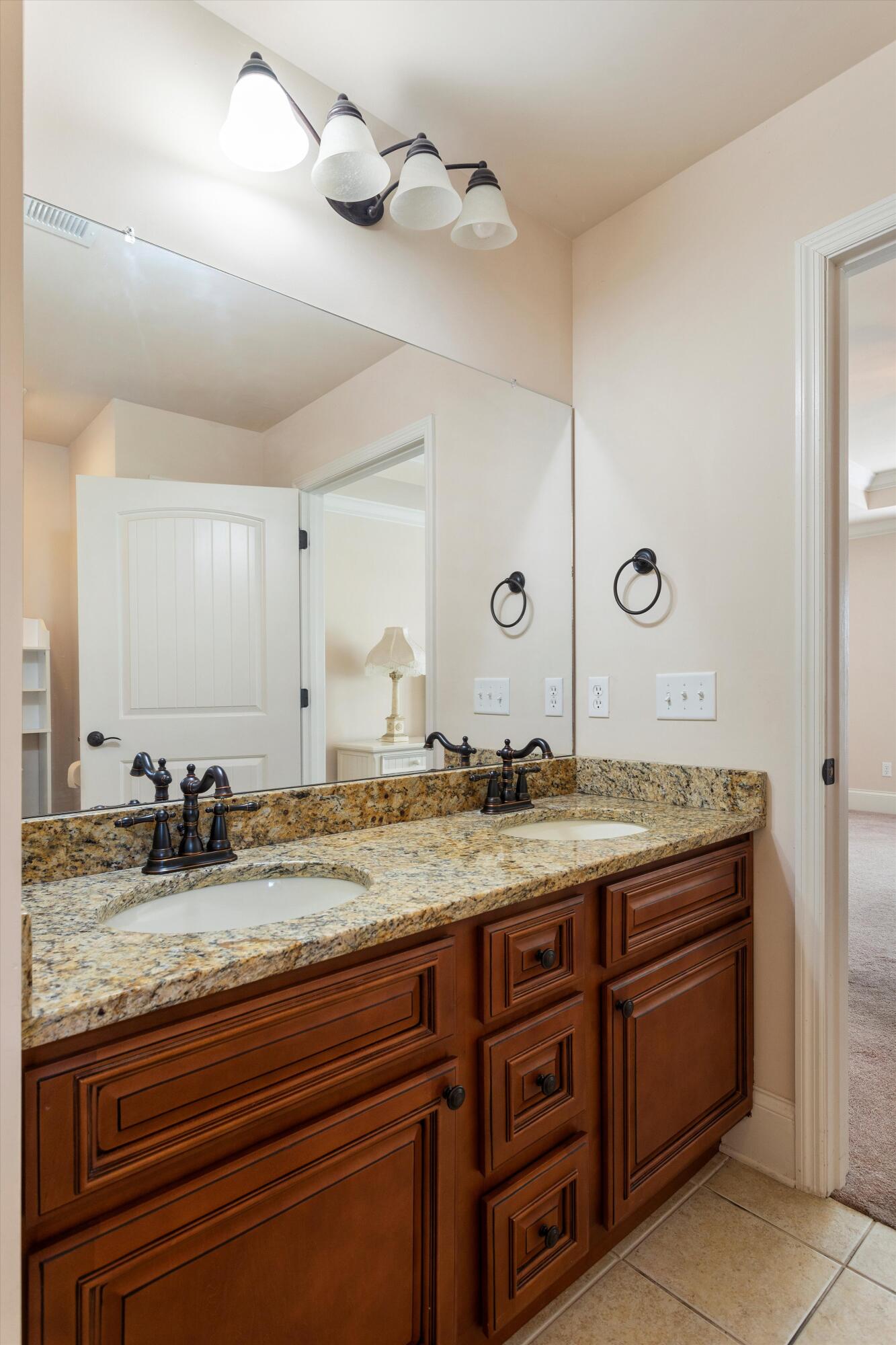 118 Fieldstone Cmns Rock Spring, GA 30739 - Photo 17 of 32 30-IMG_0715