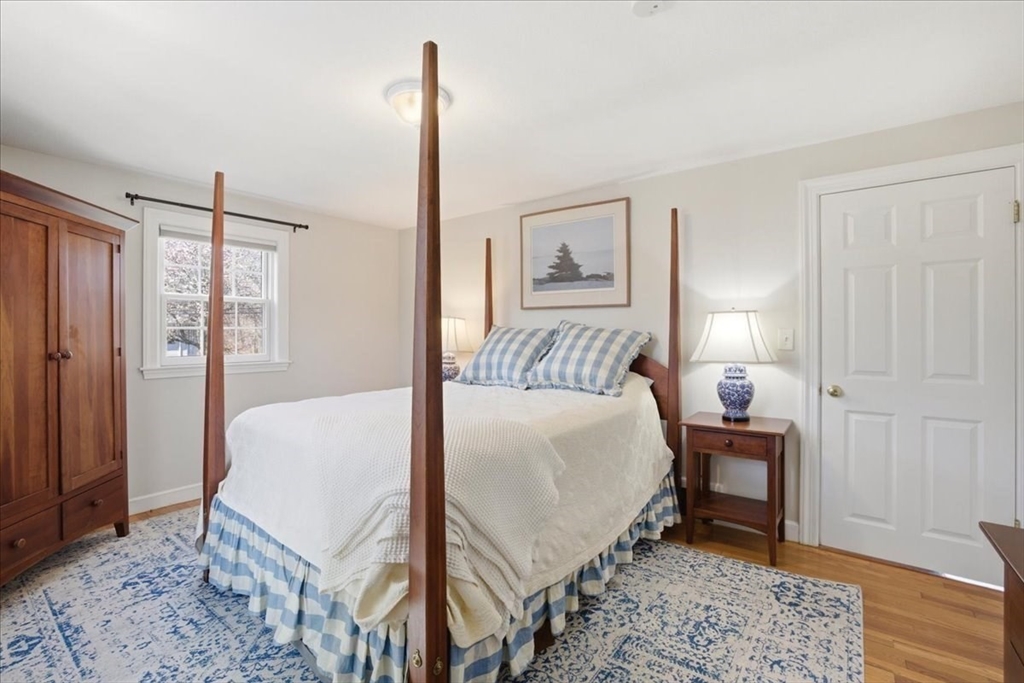 137 Robert Road Dedham, MA 02026 - Photo 26 of 42