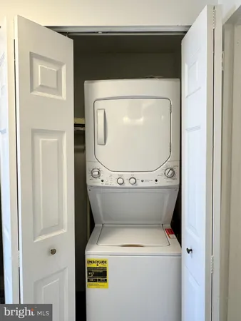 $1,550 | 28 Allegheny Avenue, Unit 2008, Towson, MD 21204