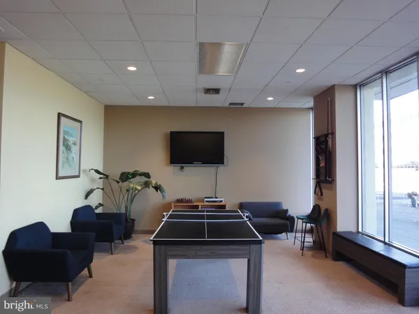 $1,550 | 28 Allegheny Avenue, Unit 2008, Towson, MD 21204