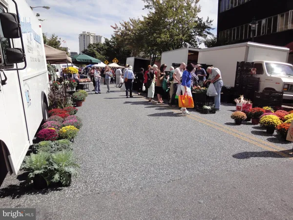 $1,550 | 28 Allegheny Avenue, Unit 2008, Towson, MD 21204