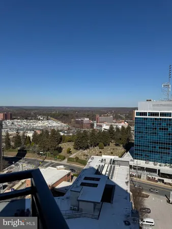 $1,550 | 28 Allegheny Avenue, Unit 2008, Towson, MD 21204