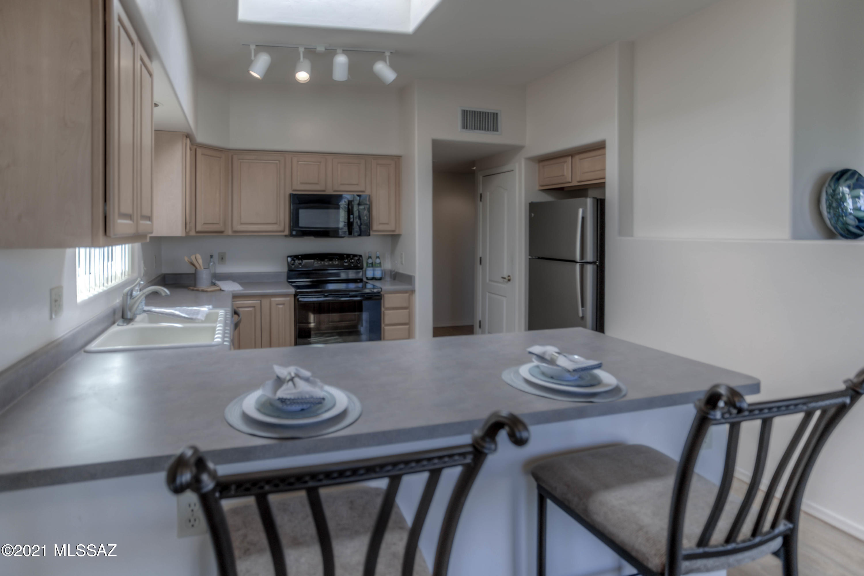301 East Shadow Bluff Place Tucson, AZ 85704 - Photo 17 of 40