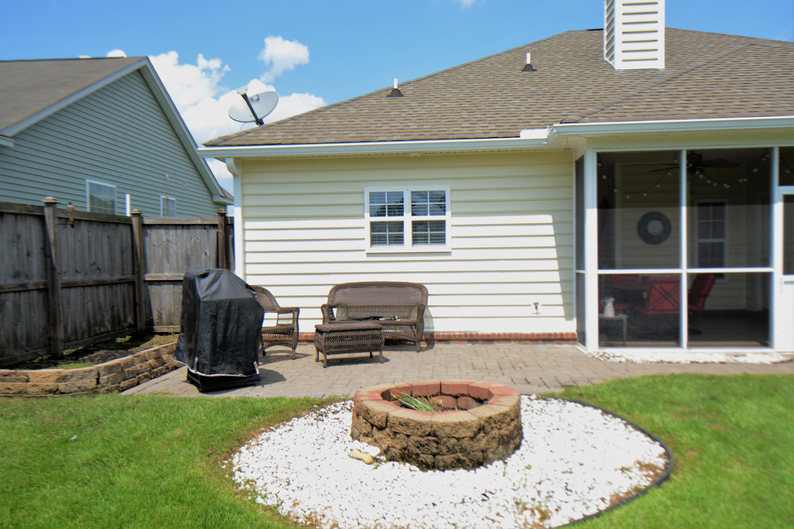 7673 Eagle Lake Road North Charleston, SC 29418 - Photo 21 of 24 firepit