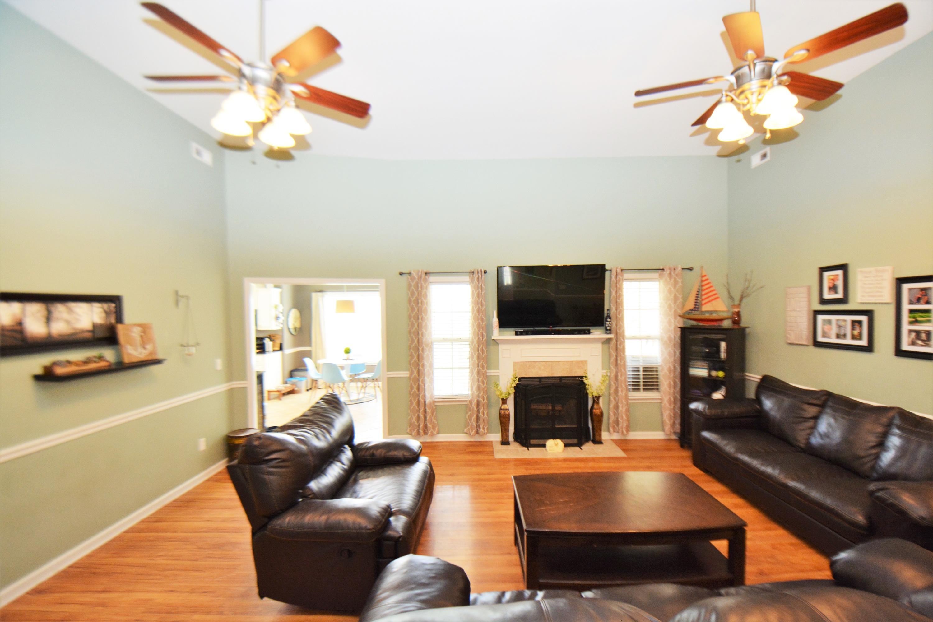 7673 Eagle Lake Road North Charleston, SC 29418 - Photo 6 of 24 family room