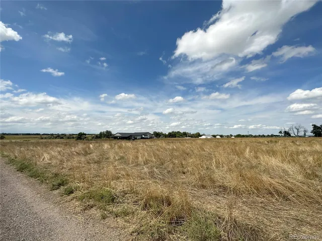 $1,999,500 | 41 County Road, Hudson, CO 80642