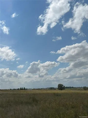 $1,999,500 | 41 County Road, Hudson, CO 80642