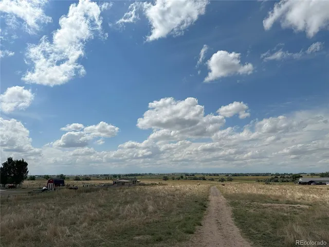 $1,999,500 | 41 County Road, Hudson, CO 80642