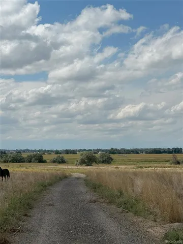 $1,999,500 | 41 County Road, Hudson, CO 80642