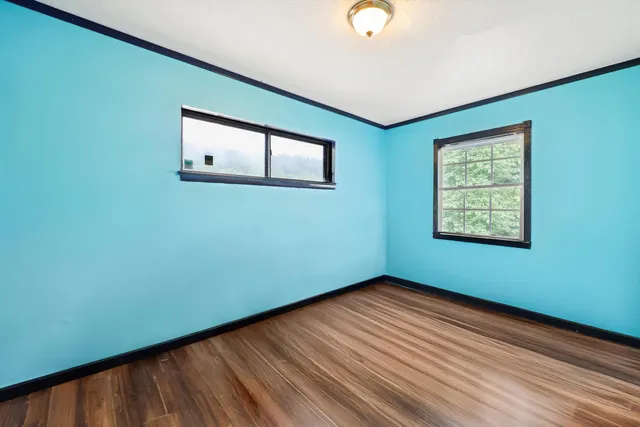 $325,000 | 523 Hedgewood Drive, Chattanooga, TN 37405