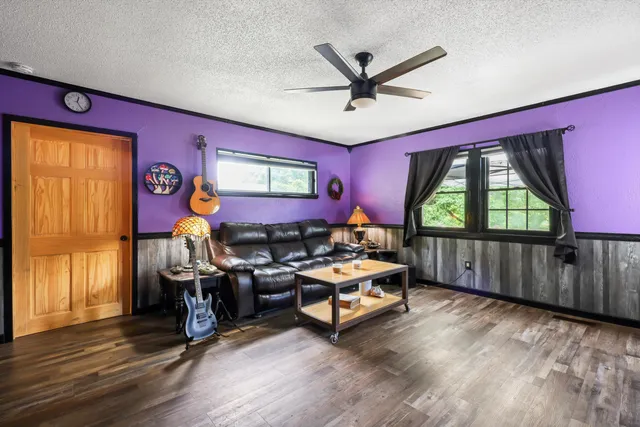 $325,000 | 523 Hedgewood Drive, Chattanooga, TN 37405