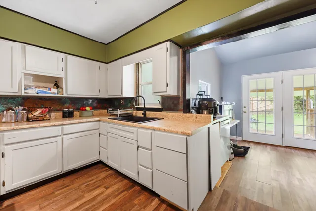 $325,000 | 523 Hedgewood Drive, Chattanooga, TN 37405