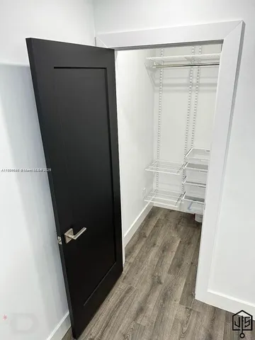 $1,700 | 2100 Southwest 100th Avenue, Unit 1, Miami, FL 33165