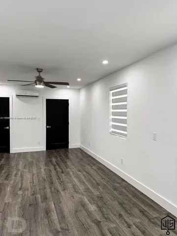 $1,700 | 2100 Southwest 100th Avenue, Unit 1, Miami, FL 33165