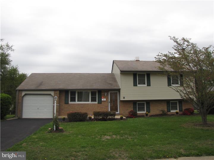 9 Andrea Road Newark, DE 19702 - Photo 1 of 23 Gallery Image 1