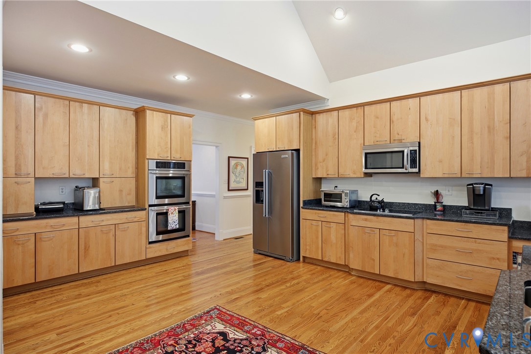 4221 Uppingham Road Richmond, VA 23235 - Photo 8 of 46