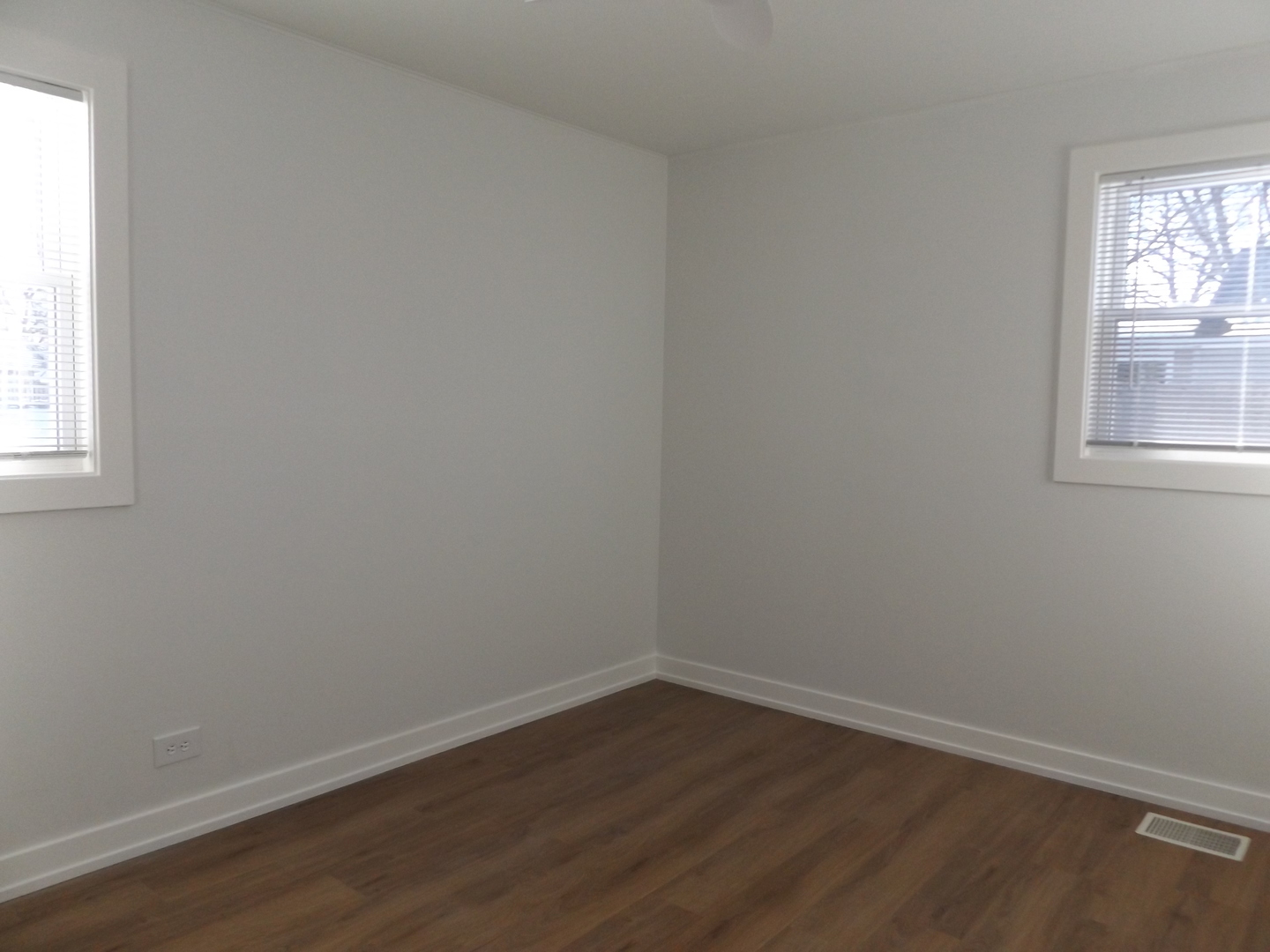 2203 South Street Rolling Meadows, IL 60008 - Photo 20 of 27