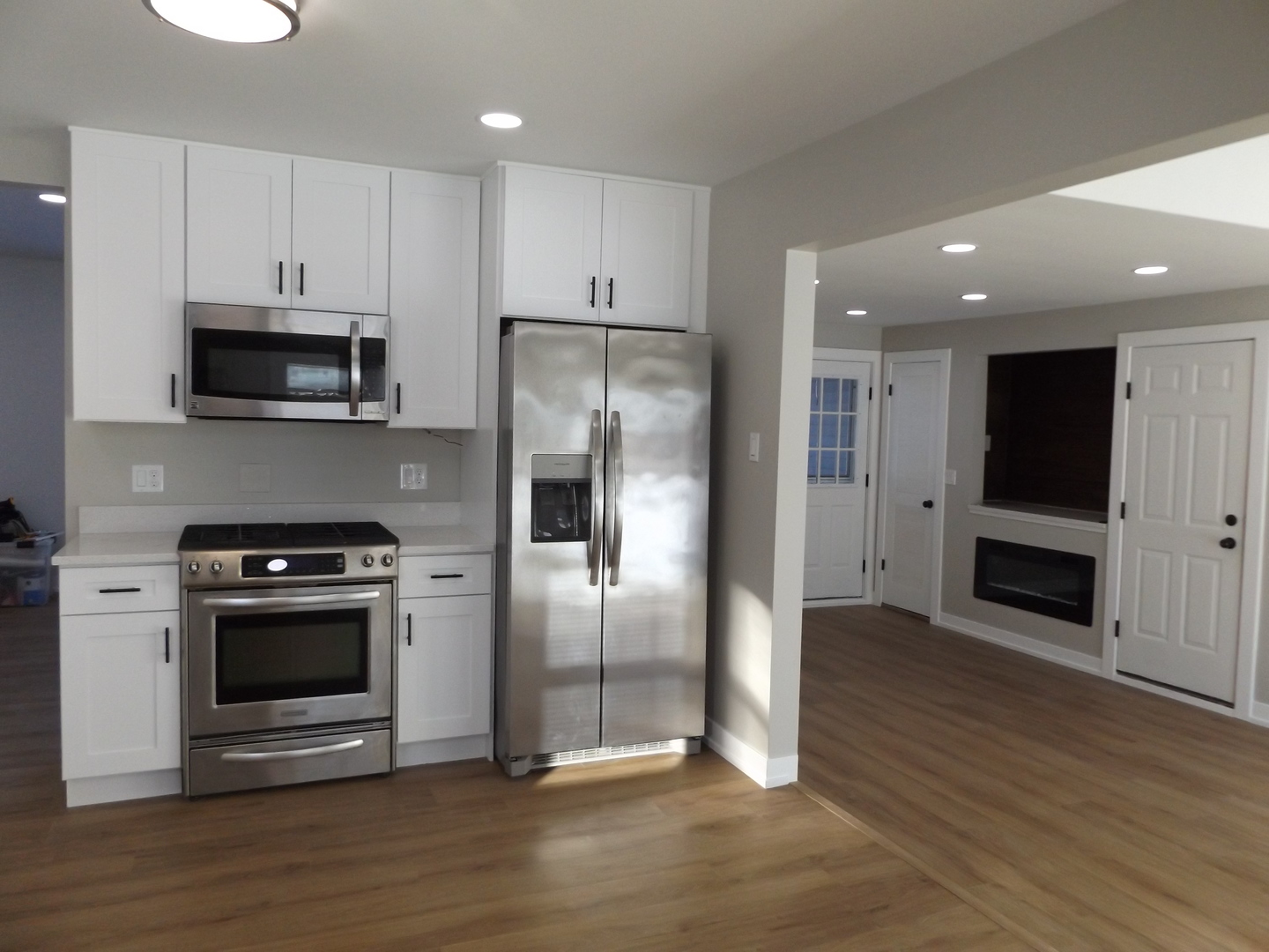 2203 South Street Rolling Meadows, IL 60008 - Photo 6 of 27