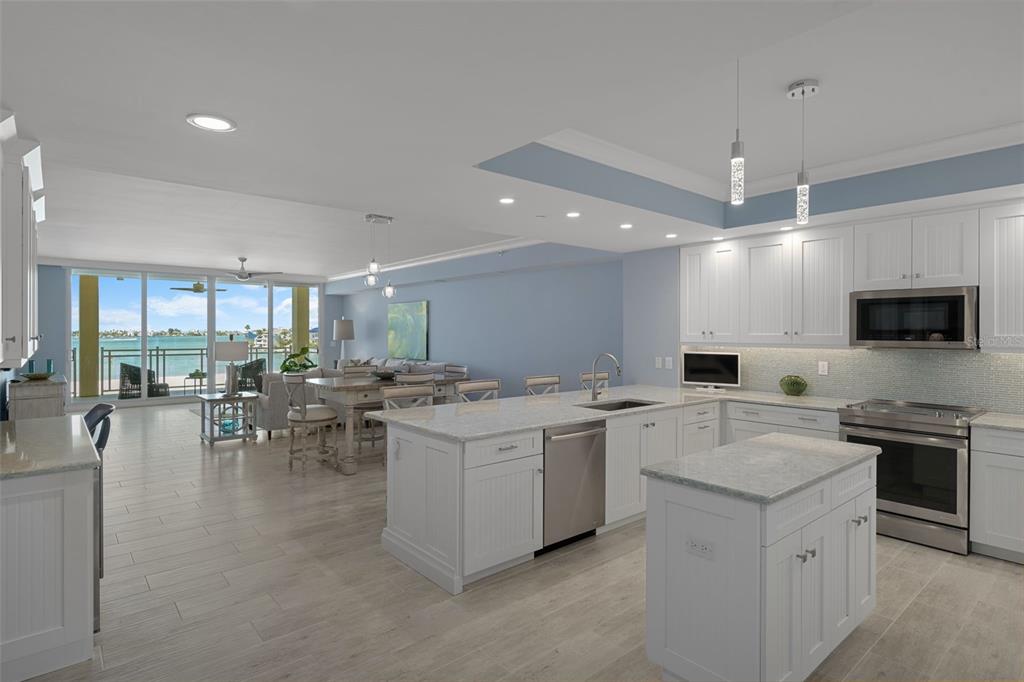 650 Collany Road, Unit 405 St. Petersburg, FL 33715 - Photo 9 of 50