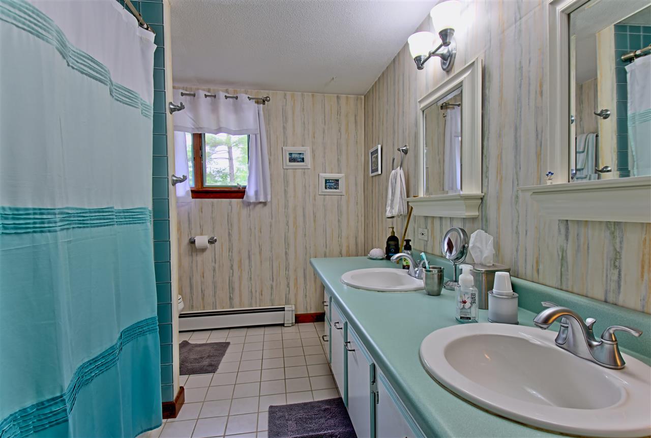 16 Norway Plains Road Rochester, NH 03868 - Photo 17 of 26