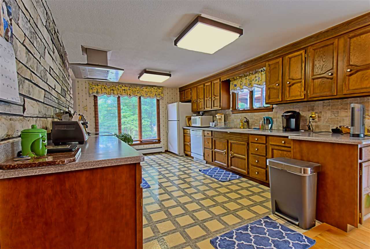 16 Norway Plains Road Rochester, NH 03868 - Photo 6 of 26