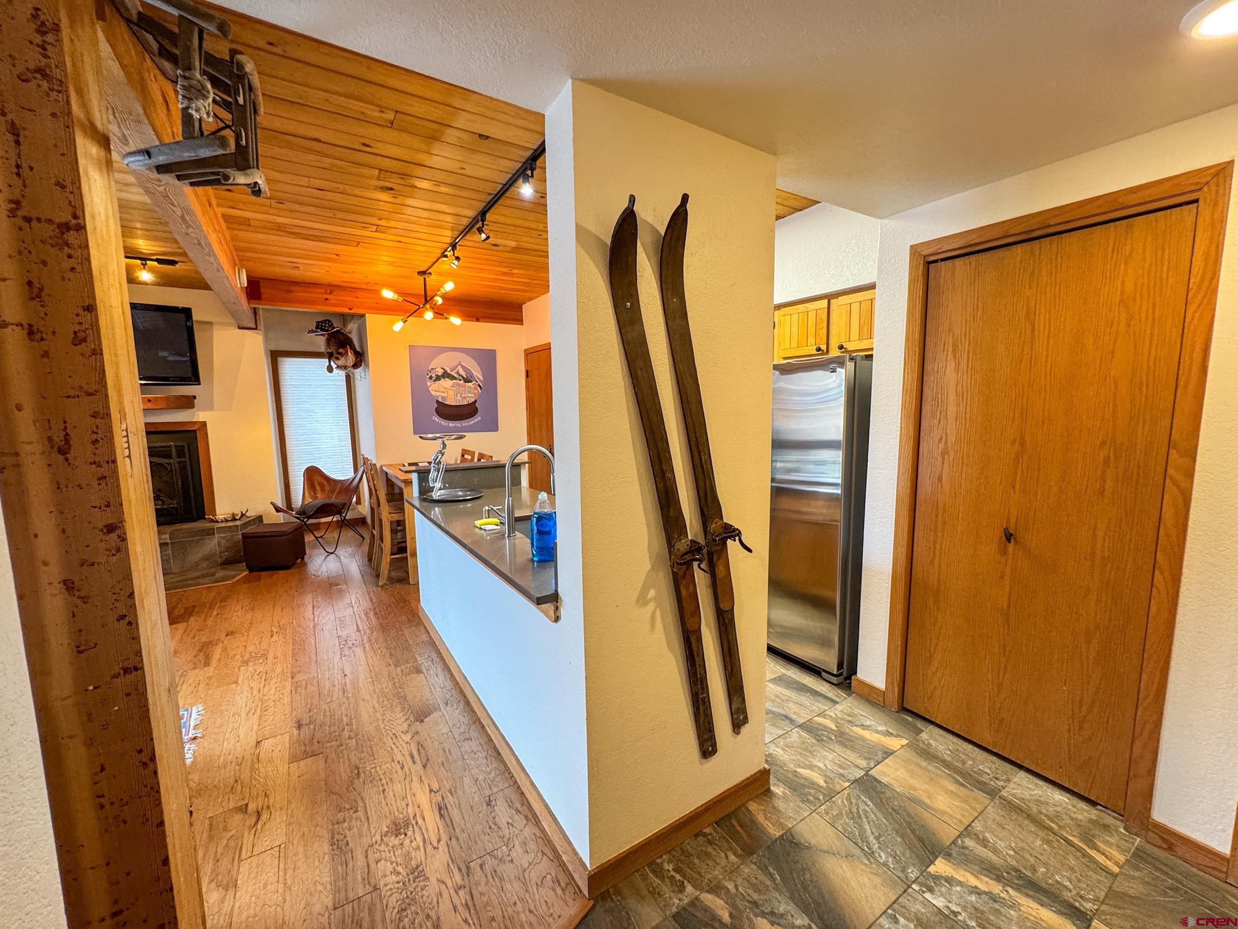 400 Gothic Road, Unit 305 Crested Butte, CO 81225 - Photo 3 of 38